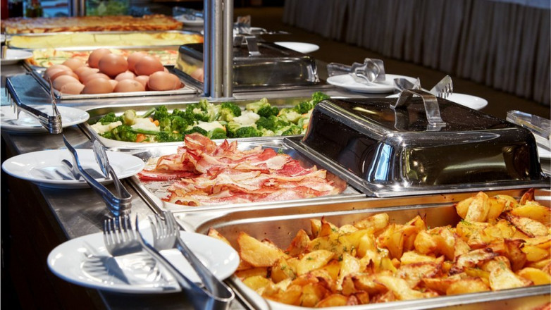 Ide Catering Makanan untuk Pernikahan Ide Catering Makanan untuk Pernikahan