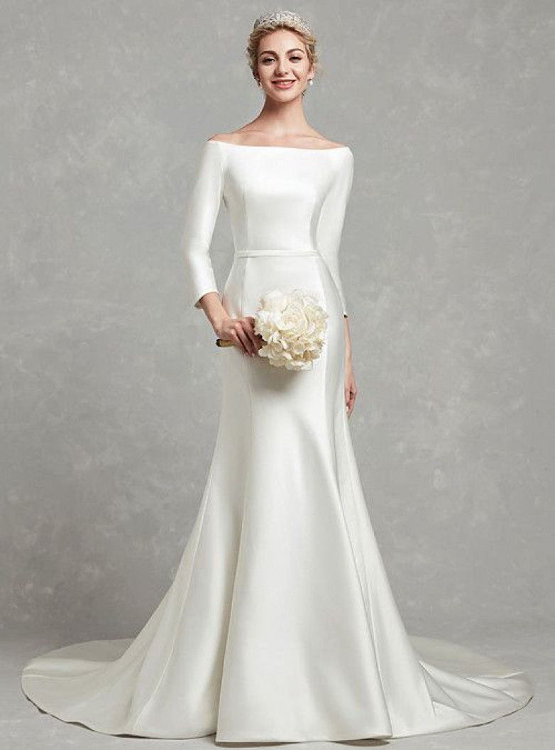 10 Inspirasi Gaun Pengantin Sederhana Tapi Elegan 10 Inspirasi Gaun Pengantin Sederhana Tapi Elegan