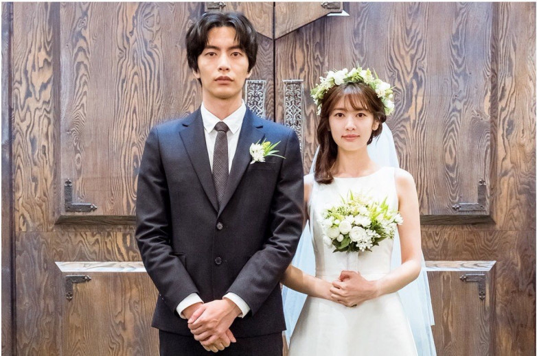9 Gaun Pengantin Simple Elegan ini Bisa Jadi Inspirasi 9 Gaun Pengantin Simple Elegan ini Bisa Jadi Inspirasi