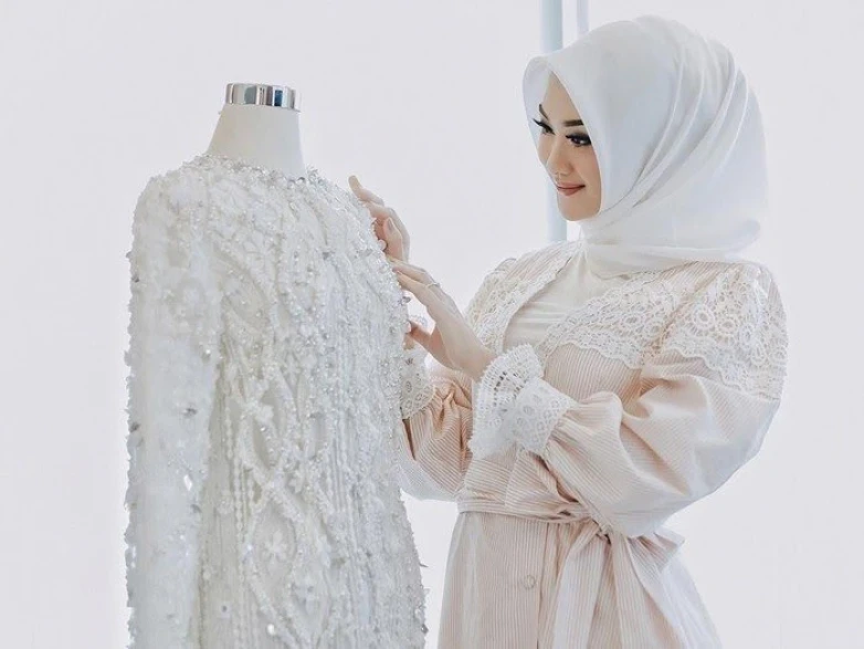 7 Rekomendasi Kebaya Pengantin Hijab Dan Tips Memilihnya Wedding Market