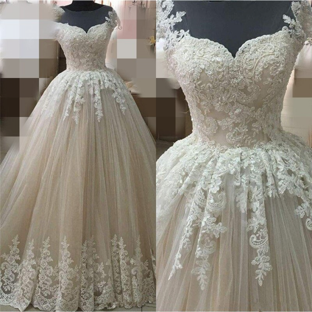 Inspirasi Gaun Pengantin untuk Pernikahan di Masa Pandemi ...