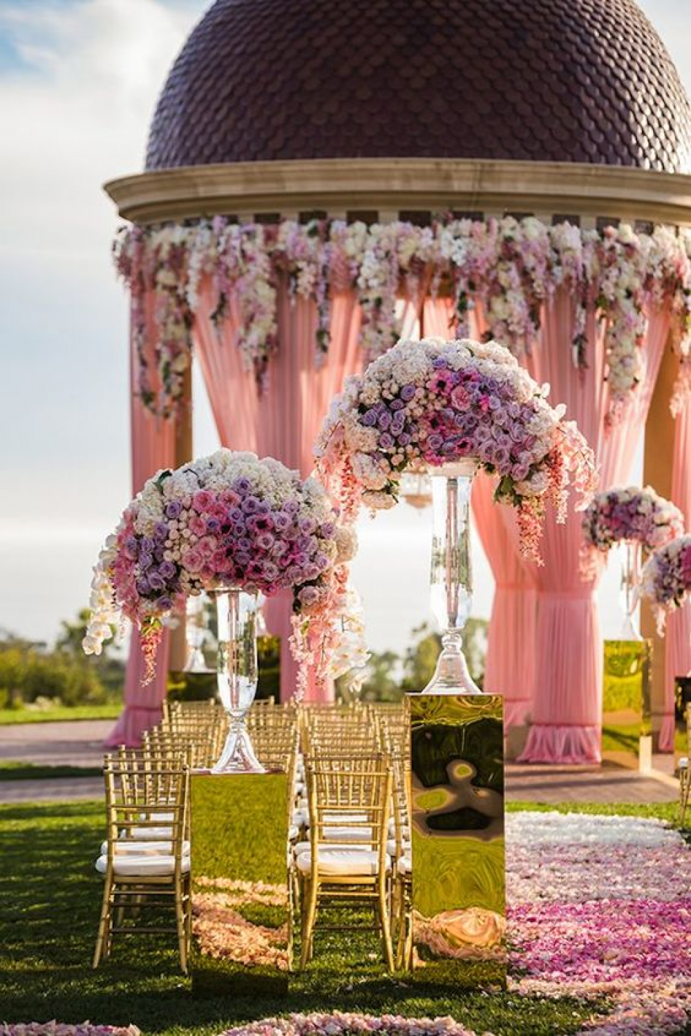  Dekorasi  Pernikahan  Warna  Pink  untuk Kesan Pernikahan  yang 