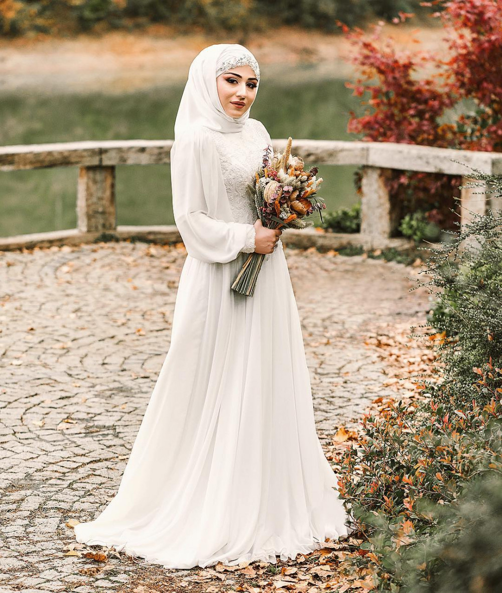6 Model Terbaru Gaun  Pengantin Mewah  Muslimah  Wedding Market