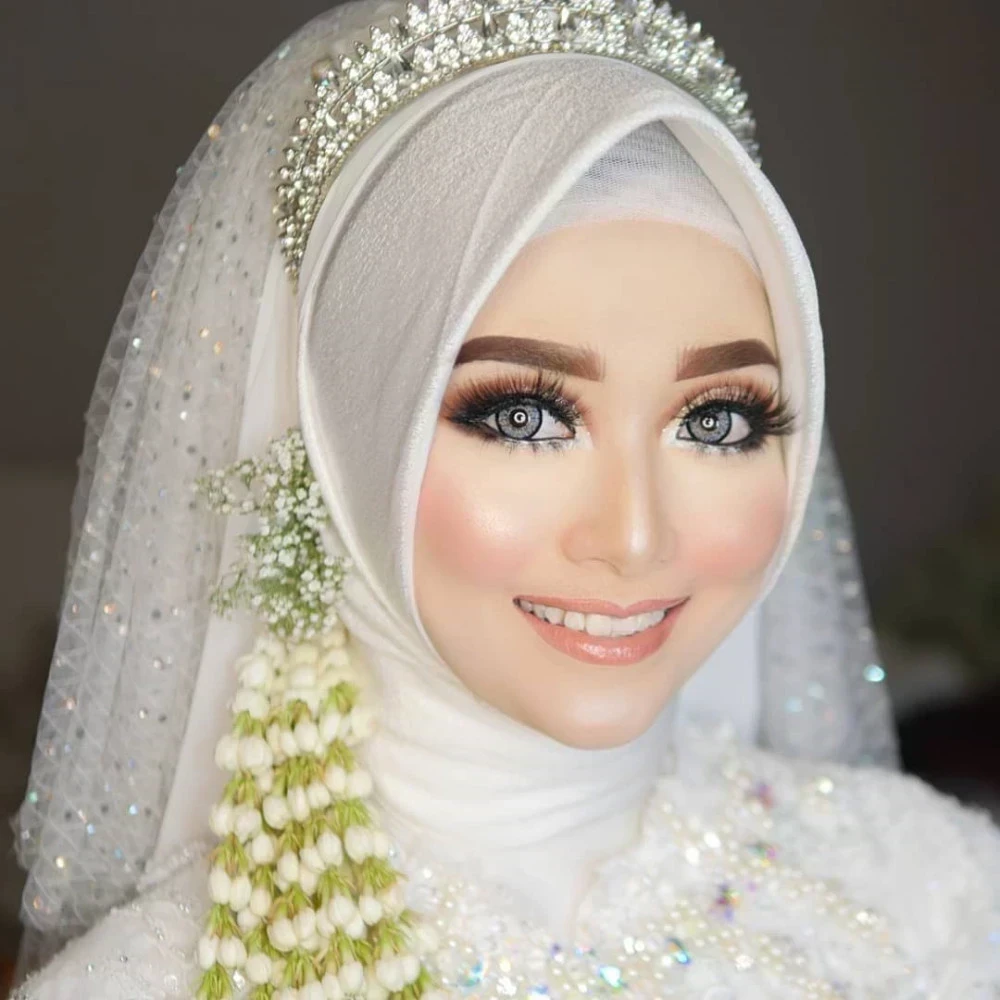 Make up 2025 barbie hijab