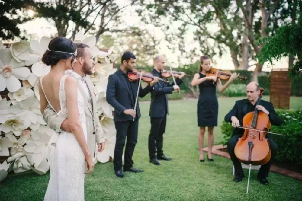 11 Lagu Barat Pernikahan Yang Romantis - Wedding Market