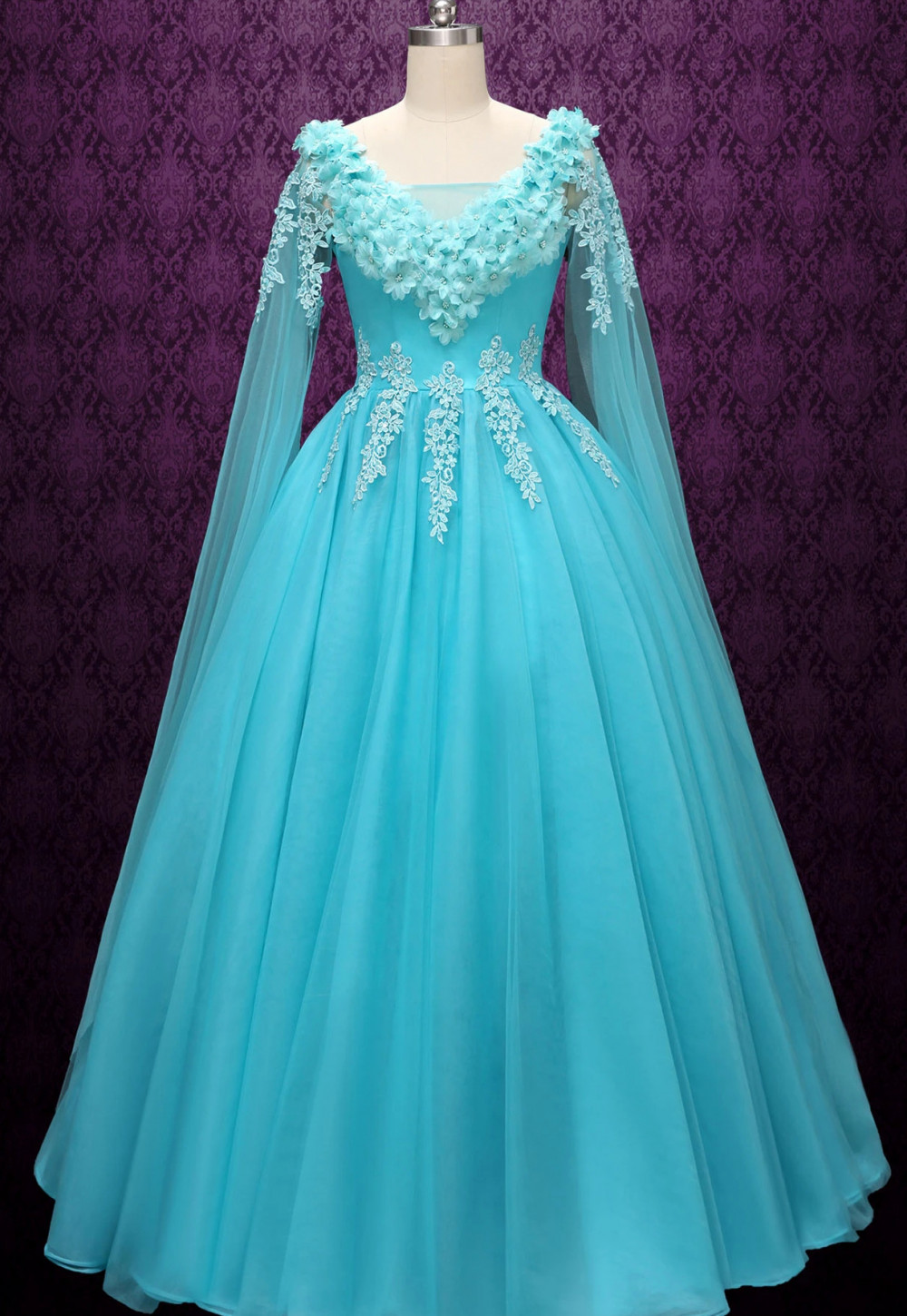 8 Ide Gaun Pengantin Hijau Tosca yang Elegan 8 Ide Gaun Pengantin Hijau Tosca yang Elegan