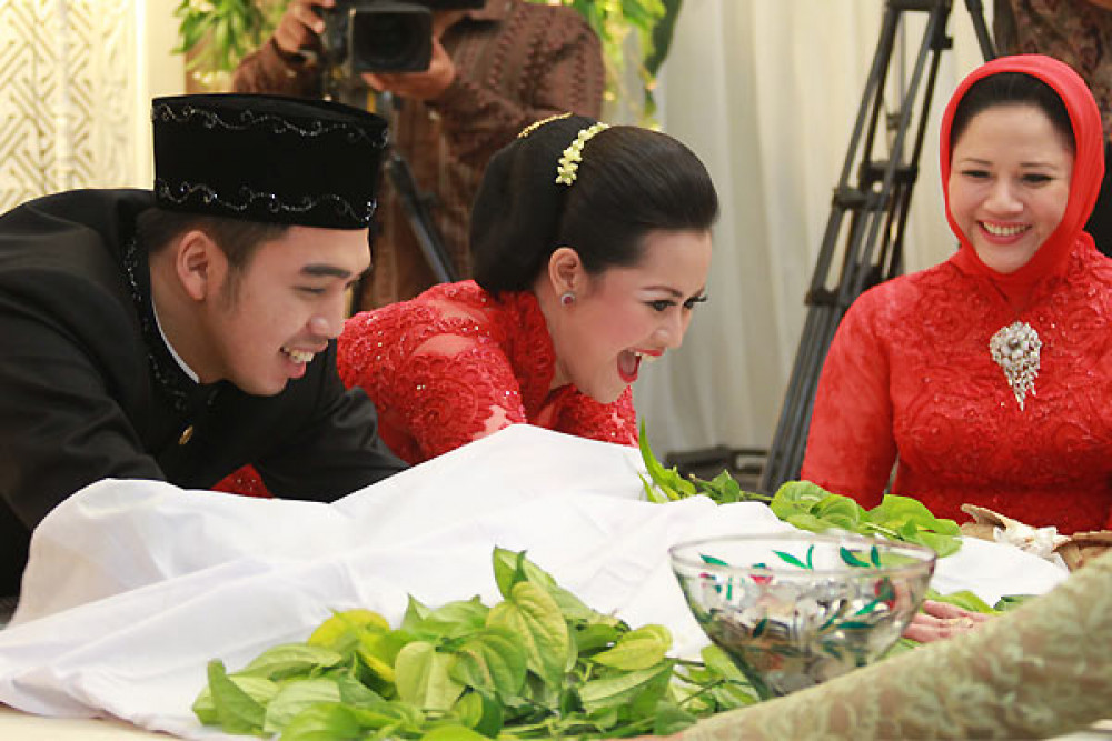 13 Prosesi dalam Pernikahan Adat Sunda  Wedding Market