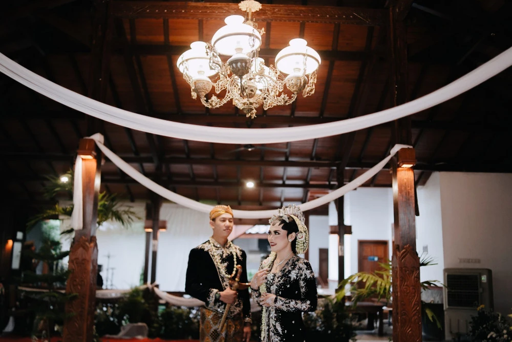 Dekorasi pernikahan adat Jawa 