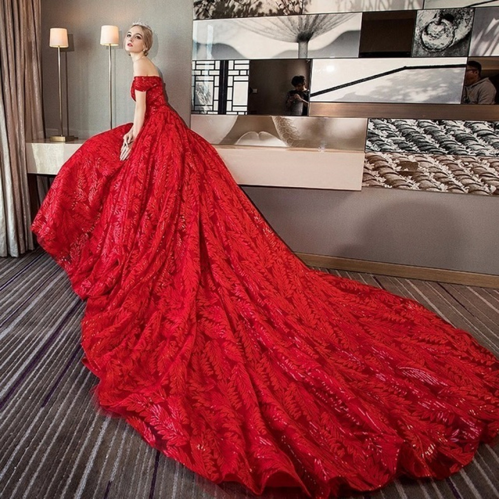 5 Inspirasi Gaun Pengantin Merah Yang Bisa Kamu Gunakan Wedding Market