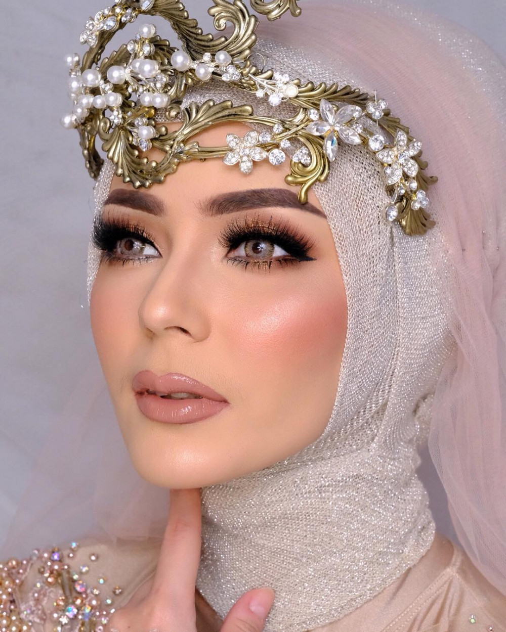 Makeup Pengantin Cantik Berhijab Arabian Look Makeup Pengantin Cantik Berhijab Arabian Look