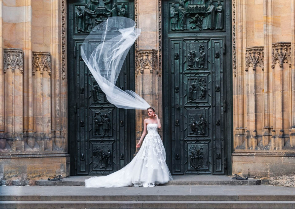 9 Contoh Gaun Pengantin Cantik nan Elegan 9 Contoh Gaun Pengantin Cantik nan Elegan