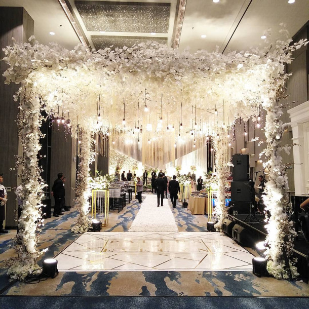 palatial-lotus-for-500-pax-at-grand-mercure-jakarta-kemayoran-wedding